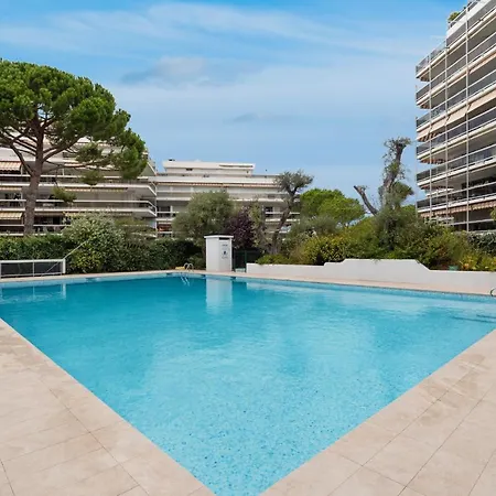 Coup De Coeur! Vue Mer! Terrasse Dangle! * Antibes