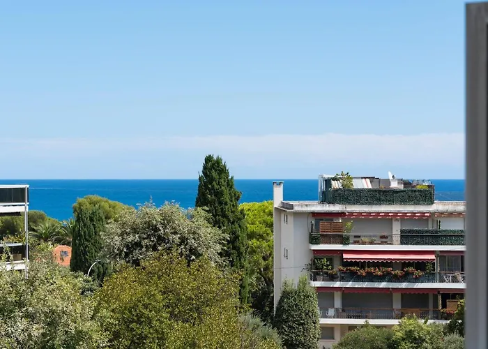 Coup De Coeur! Vue Mer! Terrasse Dangle! * Antibes